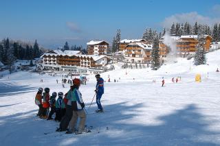 Skigebiet Obereggen, die Schule geht los Skigebiet Obereggen, die Schule geht los
